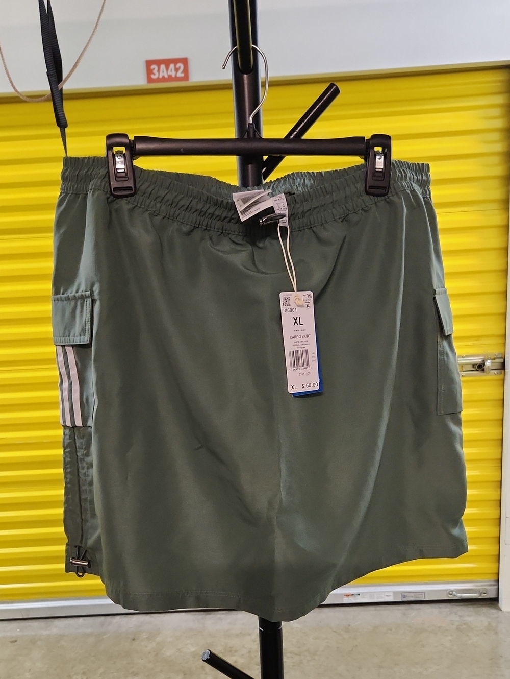 WOMANS ADIDAS SKIRT